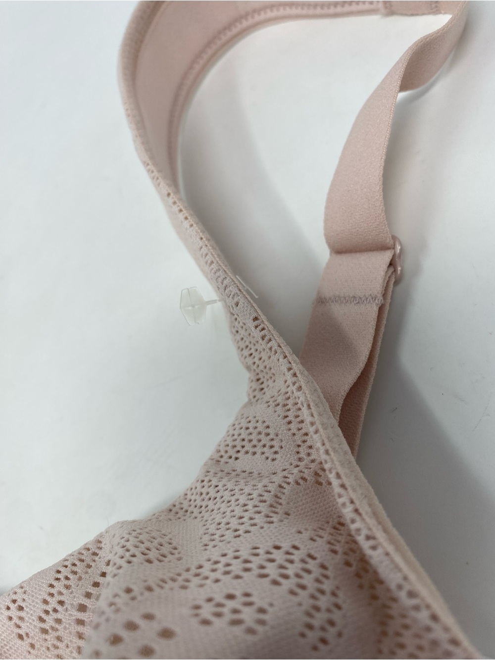 Bundle of 2 - Women’s Full Coverage Lace-Detail Underwire Bras Size 38C - Picture 7 of 8
